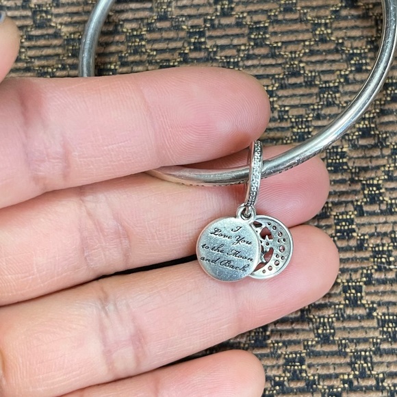 Pandora Limited Edition Unique as you are Snowflake Bangle Bracelet w/ 3 Charms - Picture 12 of 16